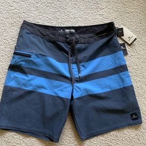 New with tags! Rip Curl Mirage Board Shorts Surf Blue Stripe 34